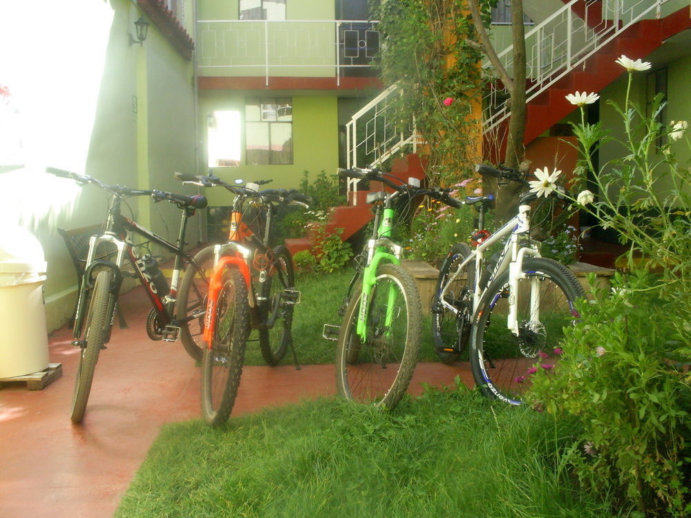 El Manzano Guest House Puno Exterior photo